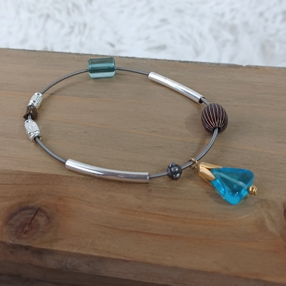 Fashion Jewelry Beaded Charm Bracelet Bundle - Picture 6 of 16